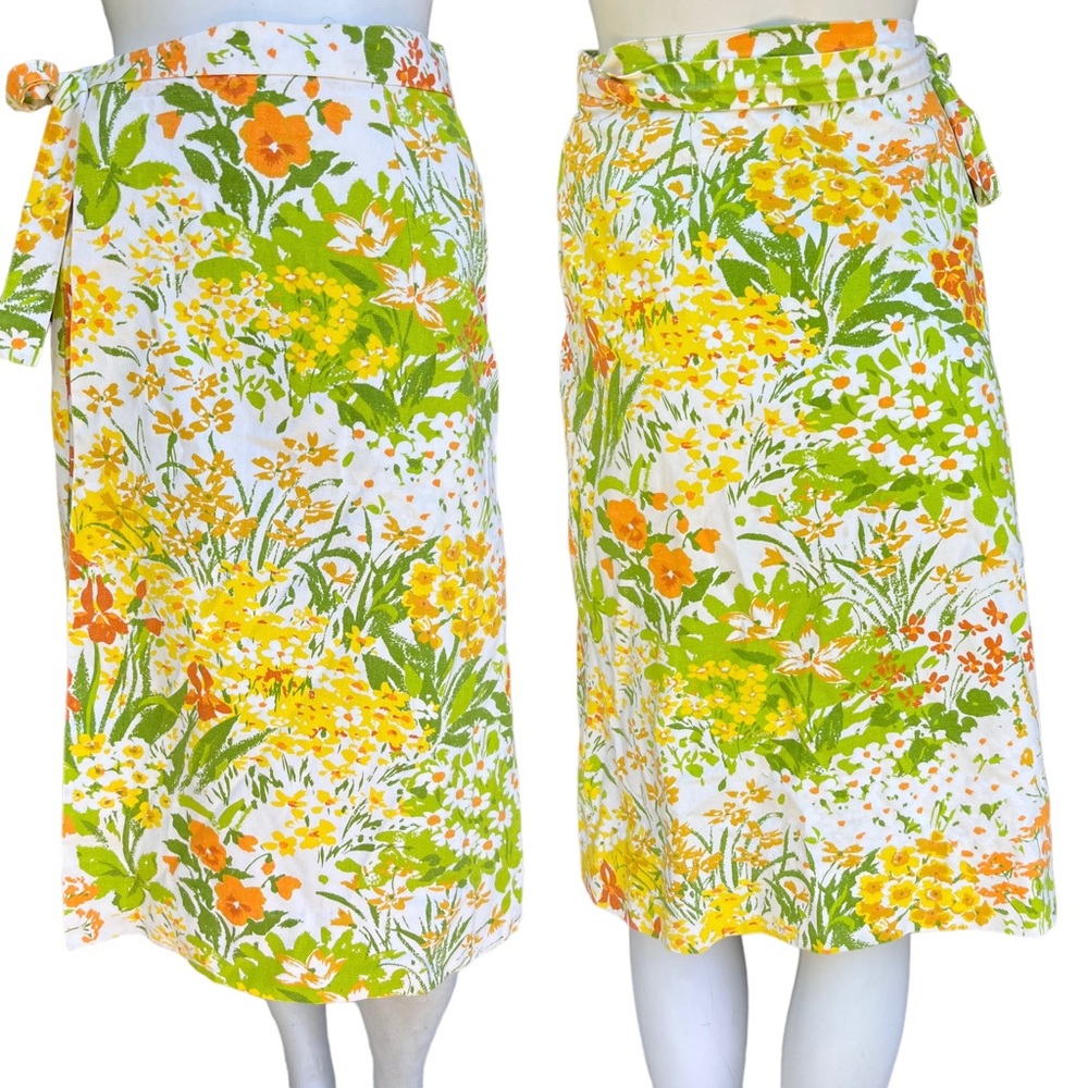 Vintage 1960's Mod Handmade Spring Floral Wrap Skirt - 25" Waist